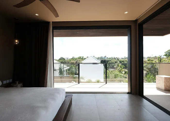 Villa Slim Summer House, 4 Bedroom Mid Century In