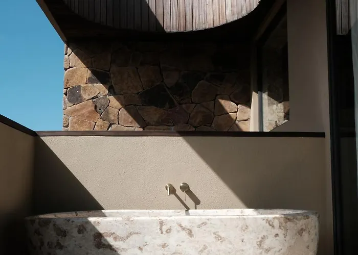 Villa Slim Summer House, 4 Bedroom Mid Century In *