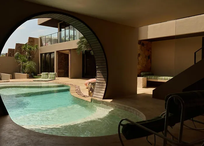Slim Summer House, 4 Bedroom Mid Century In * Uluwatu (Bali)